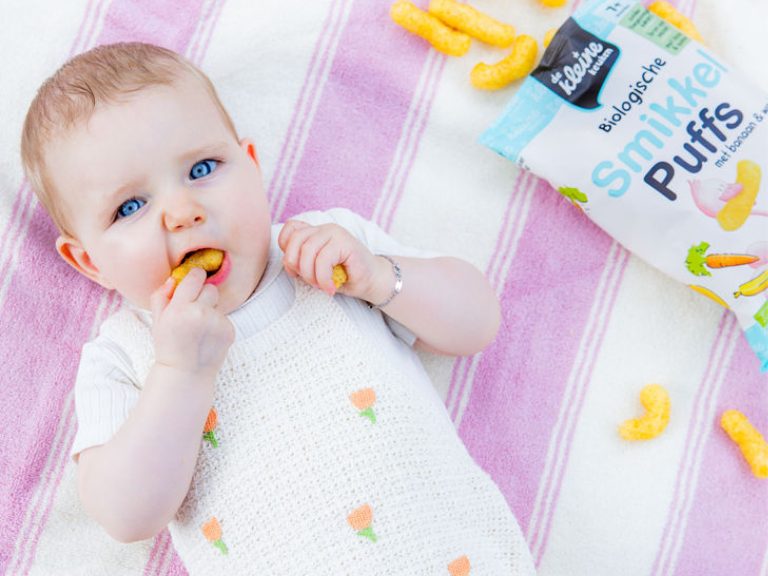 Voedingsschema baby 6 maanden - download gratis onze PDF